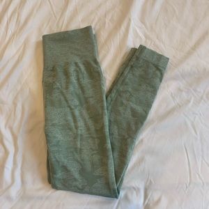 Gymshark Camo Seamless Leggings - Green